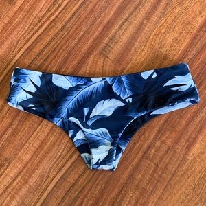 Mikoh bottoms extra small